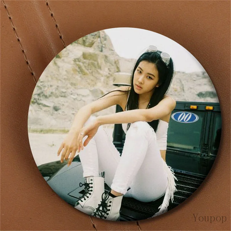 Youpop Kpop Корейская мода черный розовый Blackpink альбом бумбаян брошь, значок на булавке аксессуары для одежды шляпа рюкзак - Окраска металла: XZ1026