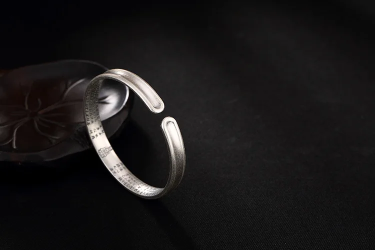 4171730877_1181238896