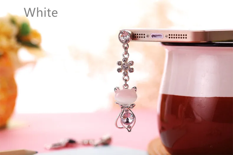 Противопылевая заглушка для наушников со стразами и кошкой Пылезащитная Iphone Samsung