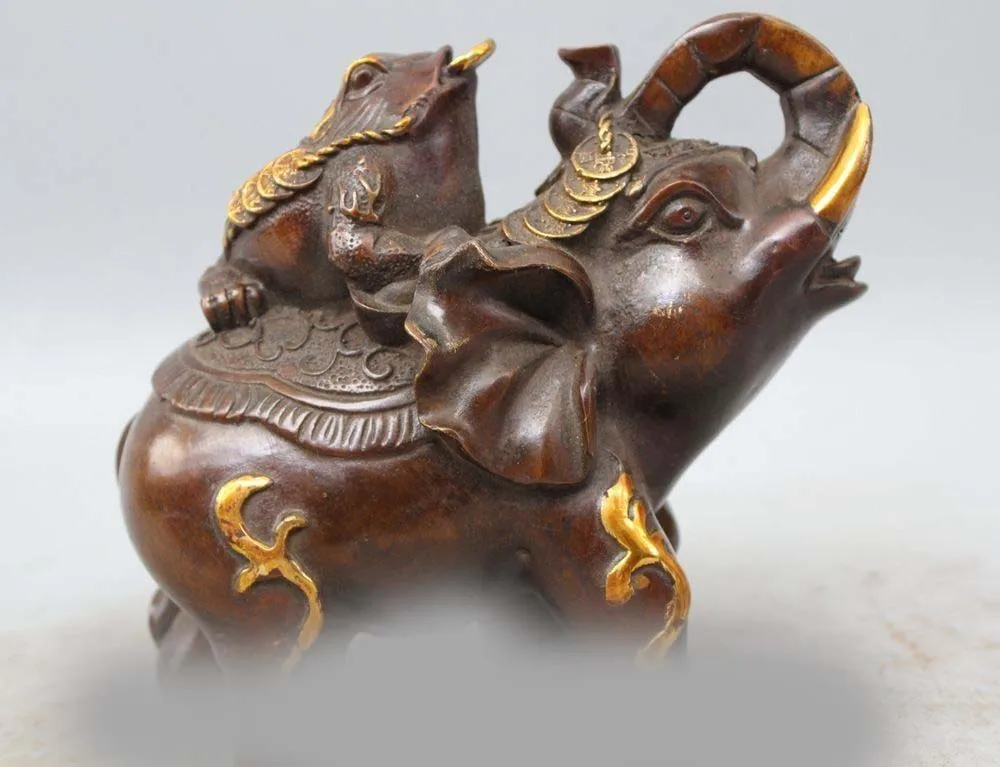 

8" China Bronze Gild Wealth Auspicious elephant Golden Toad Spittor Statue sculp