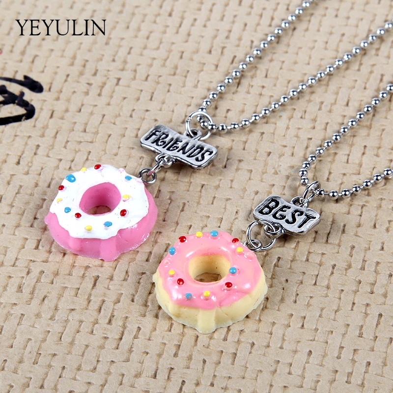 

Lovely Imitation Food Popcorn Donuts Resin Pendants Necklace Lettering Best Friend Alloy Bead Chain Necklace For Friend's Gift