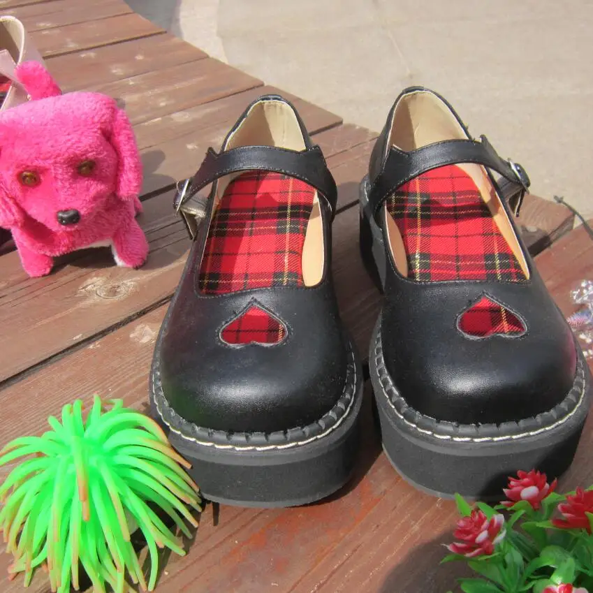 

Retro Japanese Harajuku Style Lolita Round Head Love Hollow Out Cute Sweet Princess Girl Cosplay Shoes Platform Shoes 4Colors