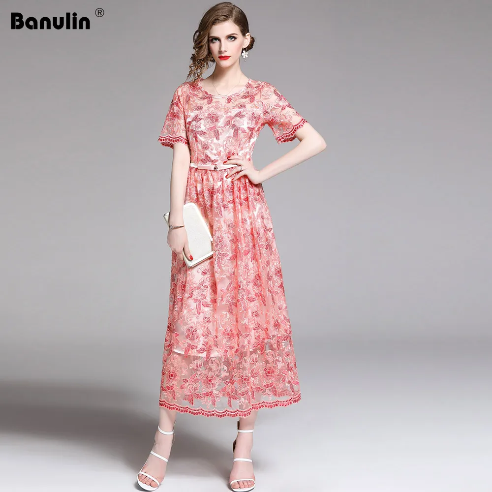 

2019 Runway Designer Summer Floral Embroidery Women Long Maxi Dresses Vestido Robe Femme Boho Holiday Gauze Dress