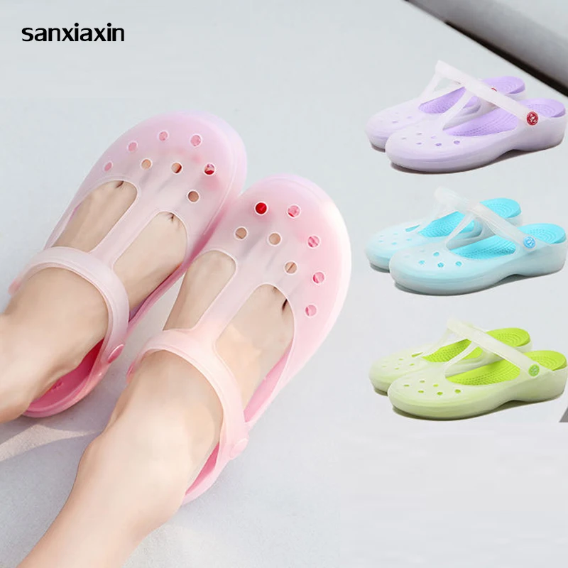 

New Surgical Comfortable Soft Shoes Doctor's Nurses Medical Shoes Hole Breathable Slippers Cleanroom Operating Room Lab Slippers