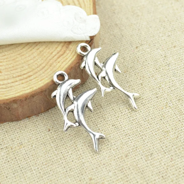 

High quality 30pcs metal antique silver Plated dolphin charms for DIY jewelry making 28*17mm 2489