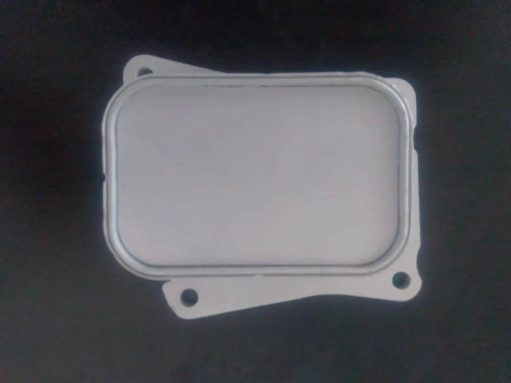 Oil Cooler For Mercedes W203 W211 W204 C200 E200 SLK200 2711880401 A2711880401 on