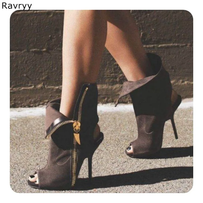 

Ins/модные женские короткие ботинки; Замшевые ботильоны с ремешком на пятке; Осенняя женская обувь на высоком тонком каблуке с боковой молнией и открытым носком