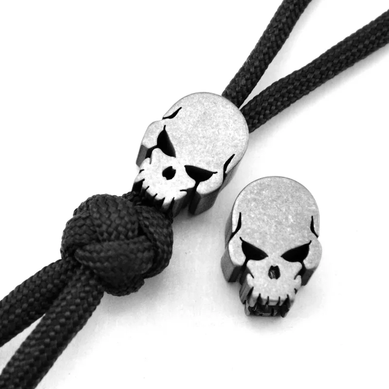 

Skull EDC knife Pendant Umbrella rope Mobile Phone Pendant Titanium Alloy TC4 Parasol Tie Pendant cnc Tool