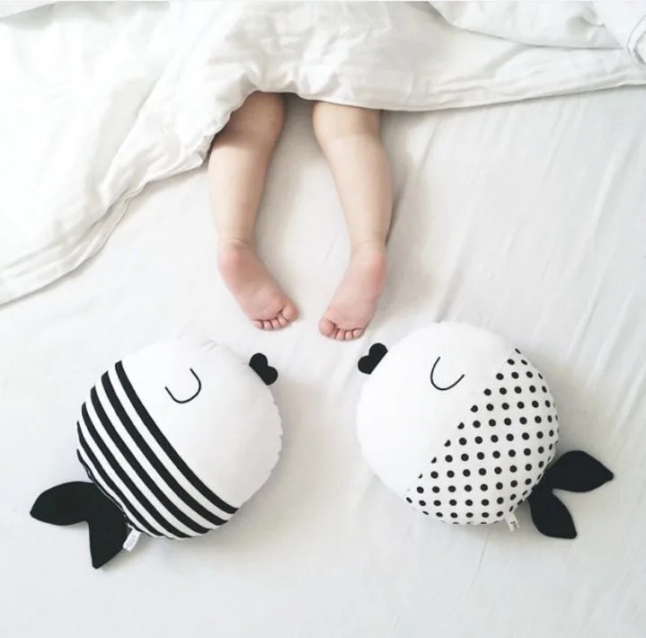 Рыбы шаблон Мягкие плюшевые младенческой Детские подушки постельные принадлежности подушки игрушки куклы Детские декоративные подушки