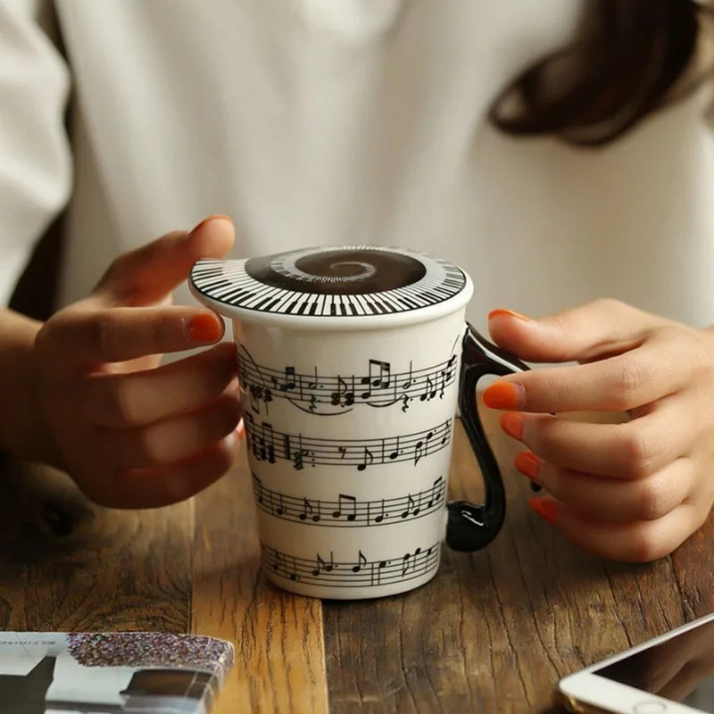 Creative-Ceramic-Musician-Coffee-Mug-Music-Notes-Piano-Keyboard-Tea-Cup-with-Lid-Staves-Music-Notes (1)