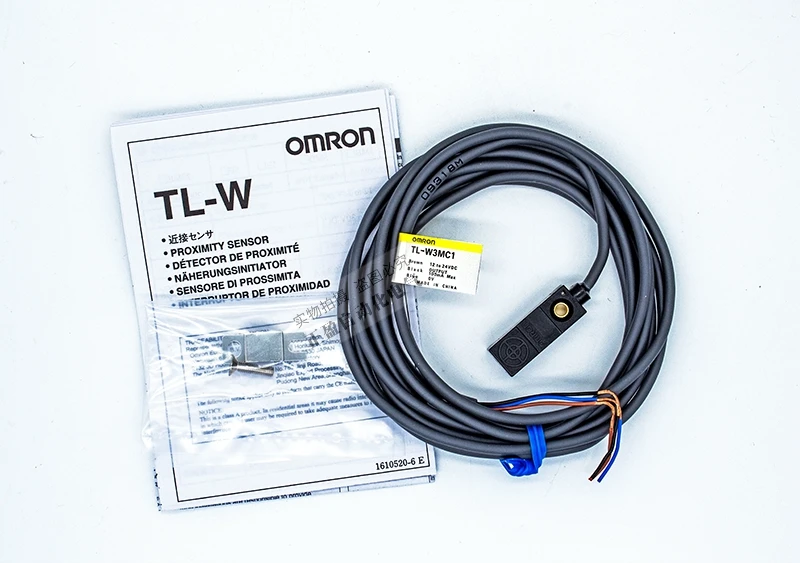 

Free shipping Original authentic Omron OMRON proximity switch TL-W3MC1 induction sensor