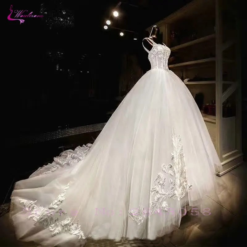 

Waulizane Luxury Royal Train Spaghetti Straps Ball Gown Wedding Dress Appliques Beaded Embroidery Square Collar Bridal Gowns