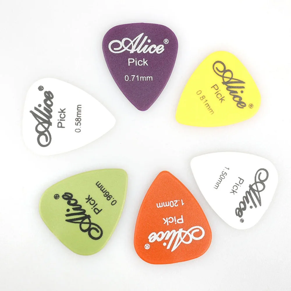 Guitar Picks With Box9