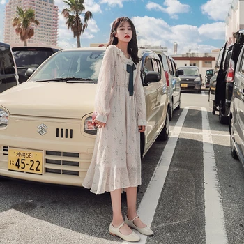 

2020 Dresses spring new chiffon floral dress female French small long-sleeved knees small fresh and very fairy
