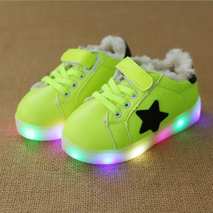 

2017 new plus cotton LED light sports shoes men and women stars stars light boots casual shoes