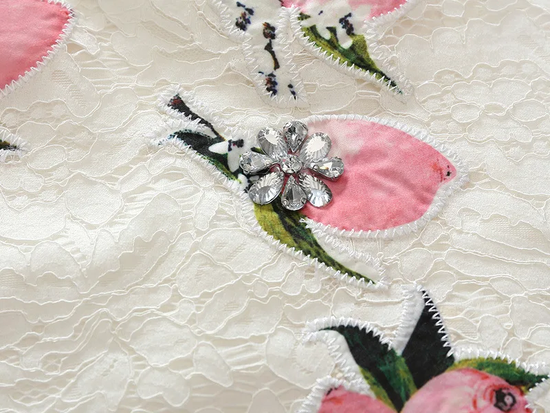 4517905233_2126325583