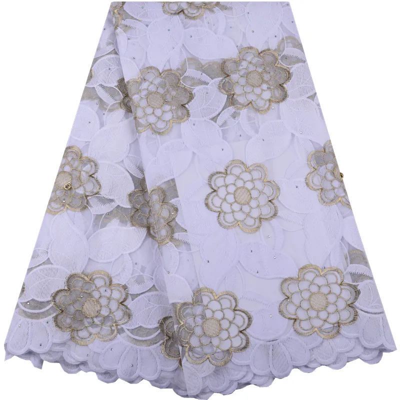 

With Penty Stones Embroidery Wedding Nigerian Lace Fabric African French Lace Fabric High Quality Milk Silk Lace Fabric