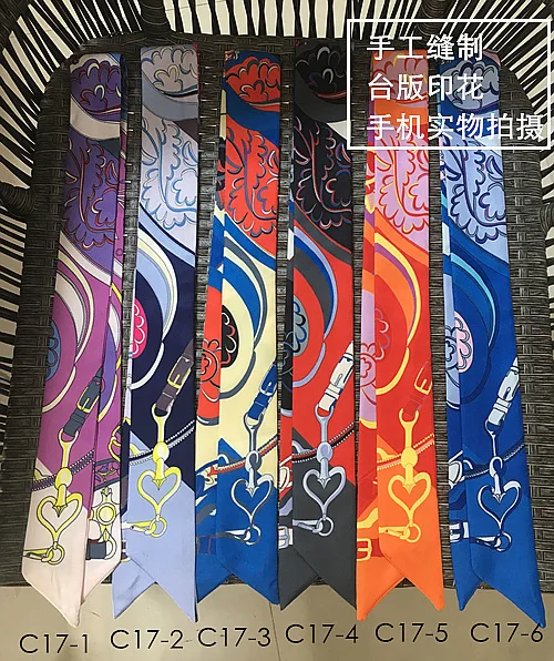 4703827804_449542844