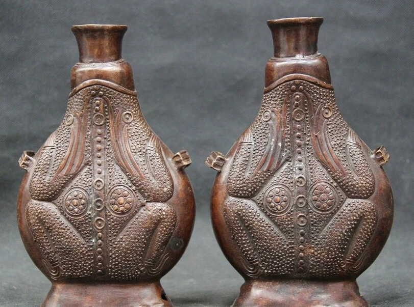 

S1769 8" China Chinese Bronze Folk common pond frog animal flower Bottle Vase Pair D0318