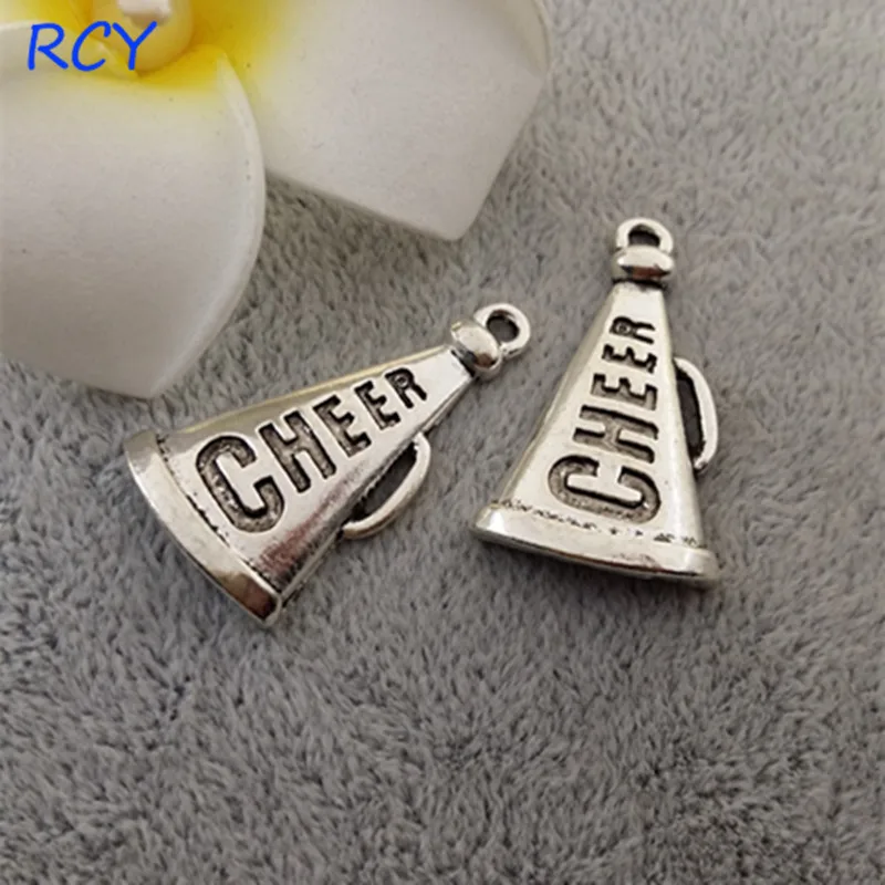 Top Quality 20 Pieces/lot 18mm*32mm Antique Silver Plated Loudspeaker