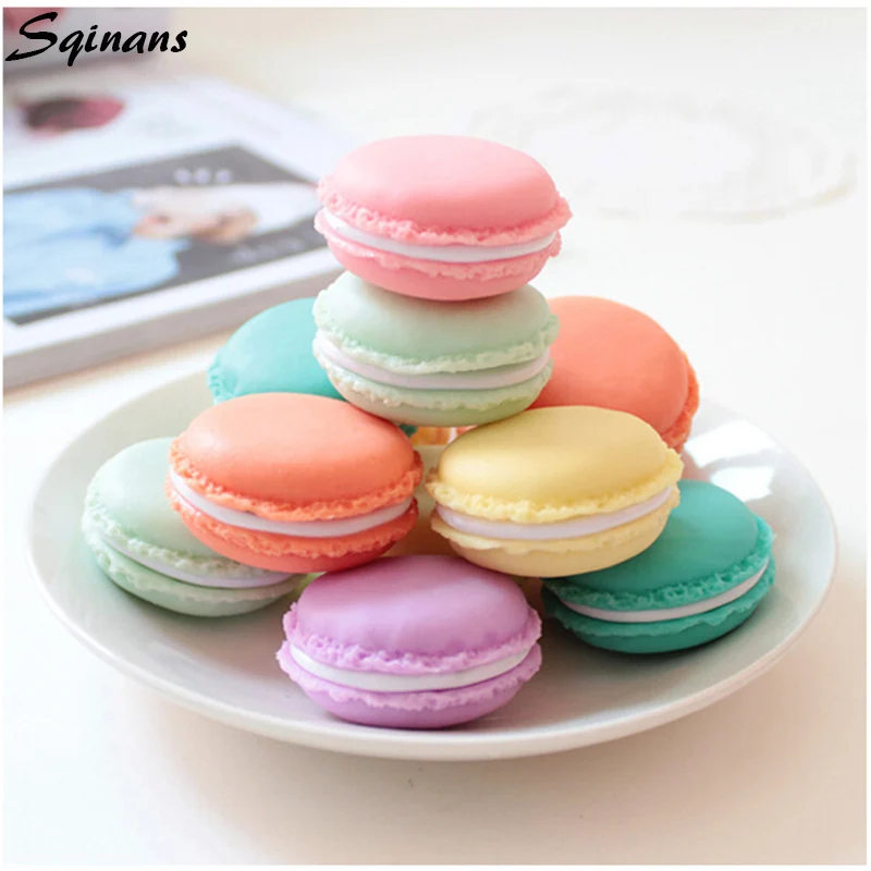 Sqinans Macaron Design Portable Mini Jewelry Storage Box Candy Color Jewelry Ring Necklace Carrying Case Organizer 1PC