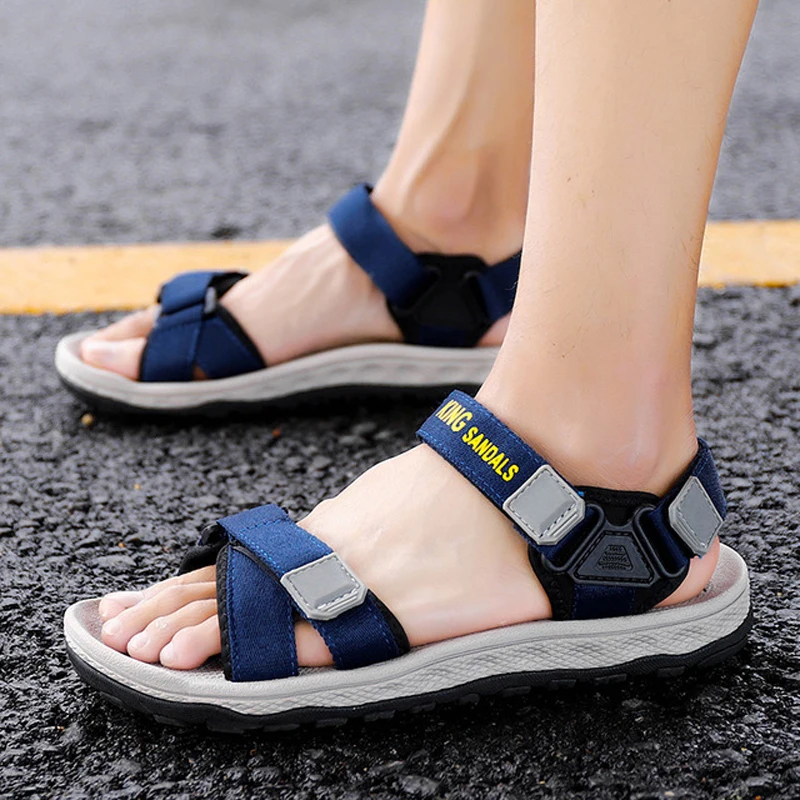 الرجال الصنادل أحذية الصيف شقة صنادل شاطئ الرجال صندل كاجوال حذاء أسود للجنسين عالية الجودة عدم الانزلاق في الهواء الطلق الصنادل