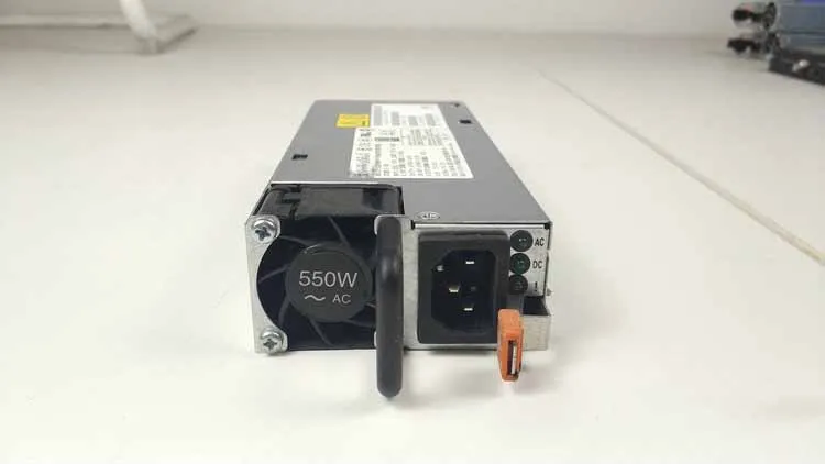 

FSA011 7001676-J000 550W Power supply