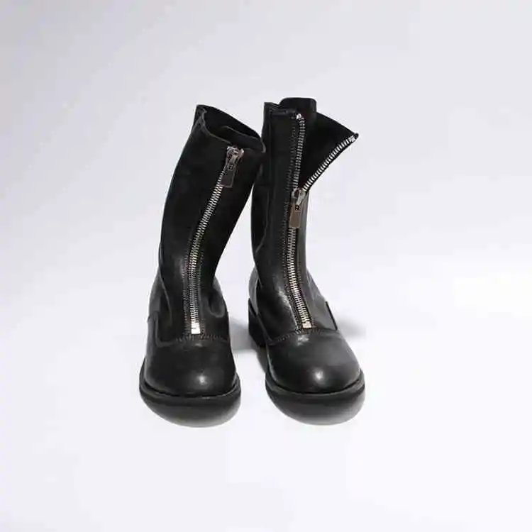 Брендовая зимняя обувь из натуральной кожи в стиле суперзвезды; Женские ботинки в байкерском стиле; ботинки до середины икры на молнии с круглым носком для подиума, сохраняющие тепло; L18