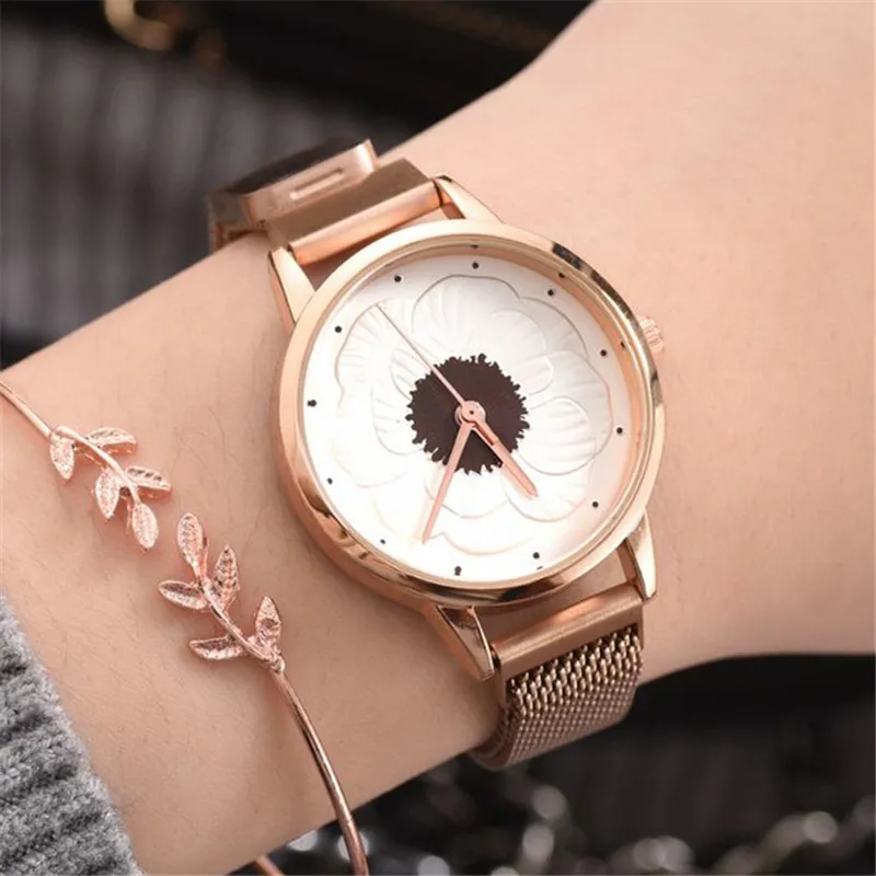 

Mdnen 2019 Hot Sale Women's Casual Quartz Magnetic Mesh Band Lucky 3D Flower Watch Women Wristwatch Clock Reloj femenino