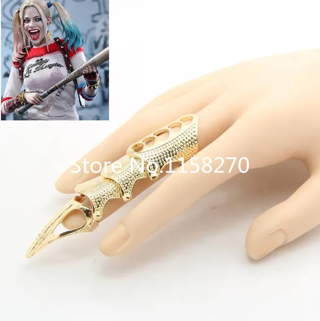 

Suicide Squad Batman Harley Quinn Cosplay golden bone ring