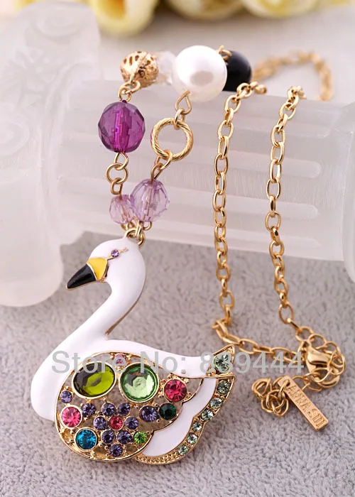 

Fashion Elegant New Jewelry Crystal Colorful Swan Necklace