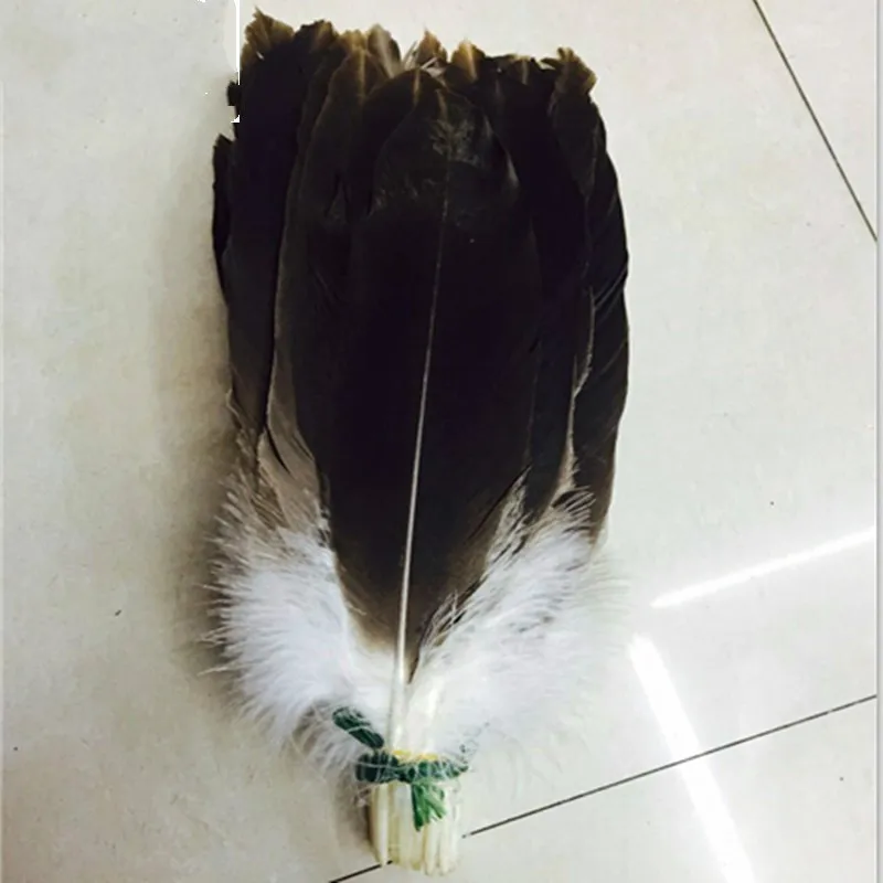 

2016 beautiful Natural color eagle feather 10PCS / lot party decorations plume 40-45cm (14-16inches) feathers decorations