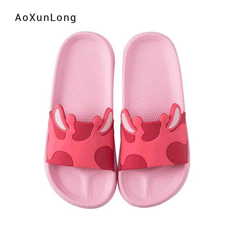 

2019 Summer Female Indoor Cartoon Dairy Cattle Slippers Fashion Spot Milch Cow Home Slides Women's Non-skid Bathroom Slippers