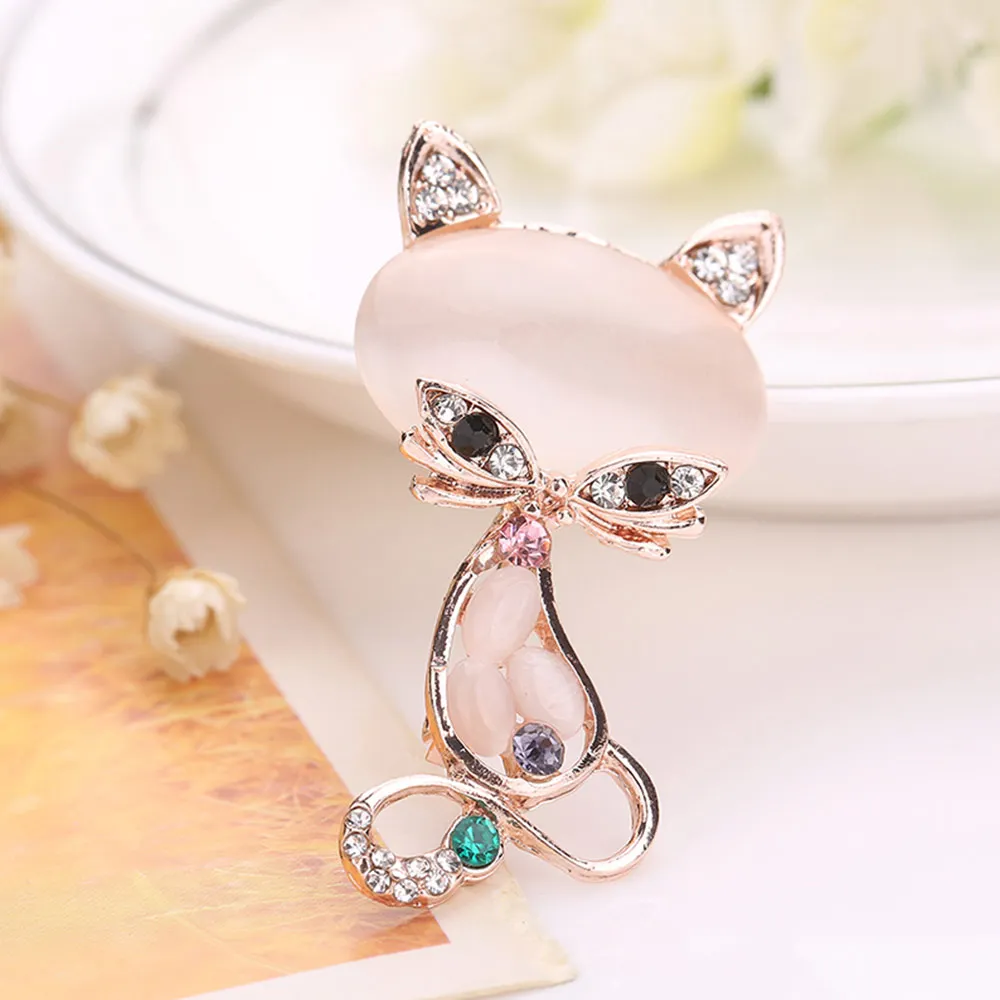 

Cute Cat Shape Design Crystal Rhinestone Brooches for Women Dress Scarf Brooch Pins Jewelry Accessories Gift