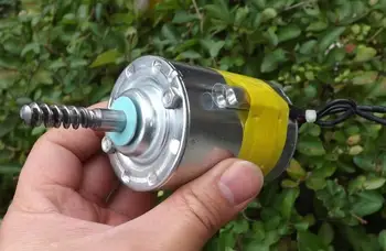 

5pcs DC12V-24V 2800rpm 30W Permanent magnet motor reversing adjustable speed motor threaded shaft DIY generator