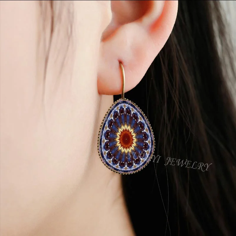 SUTEYI Mandala Chrysanthemum Yellow Feather Flower Water Drop Earrings For Women Bronze Plated Glass Indian Style Jewelry