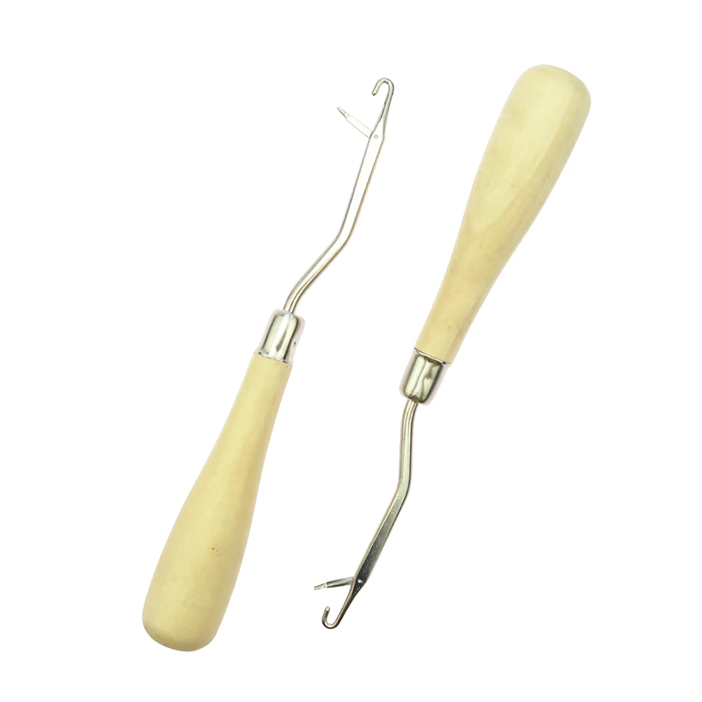 

2pcs Latch Hook Wooden Handle Repairing Handmade DIY Smooth Latch Hook Tool Crochet Hooks Knitting Needles for Carpet Rugs