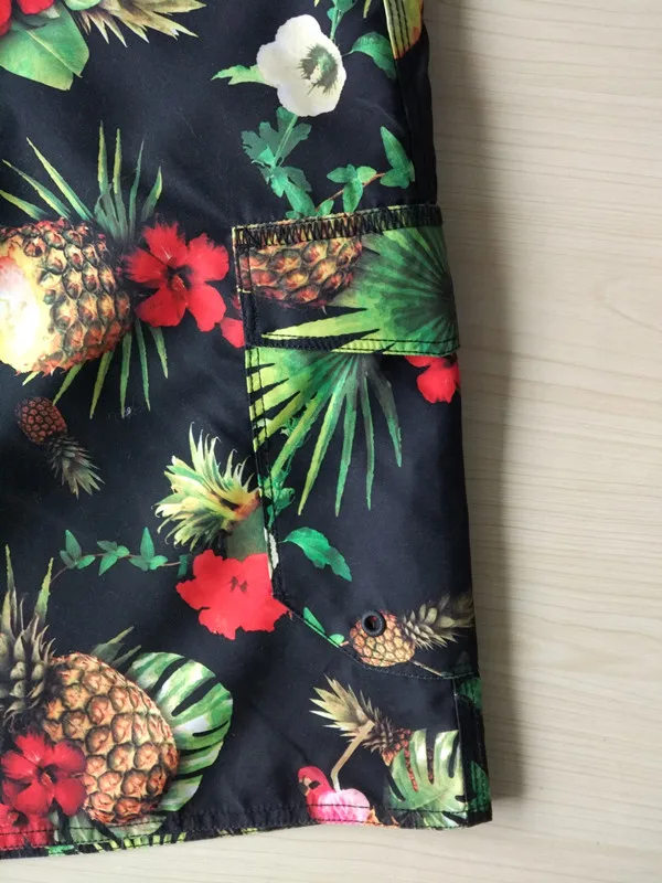Men's Pineappple Print Boardshorts Size 29-38 Inch Men's Pineappple Print Boardshorts Size 29-38 Inch