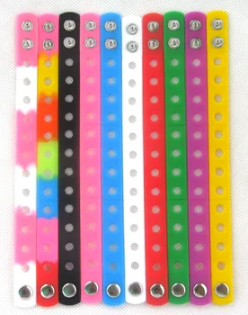 

New hot 21cm Shoe flower bracelet Silicone Logo Engrave Hologram Bracelets Wristband 50pcs