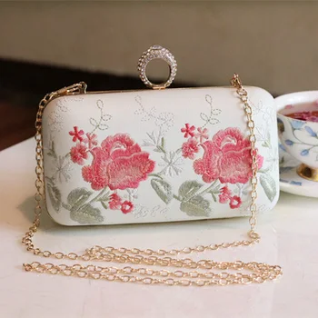 

National style Woman cheongsam bag Vintage embroidery peony clutch bolsas feminina Retro embroidery Flowers Evening Bags
