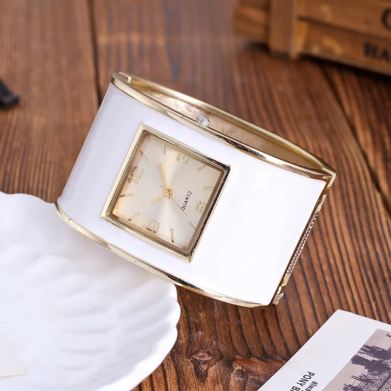 

A234 Fashion Womens Bracelet Watches Ladies Dress Watches Quartz Wristwatches Jelly Colorful Relogio Feminino Square Clock Gift