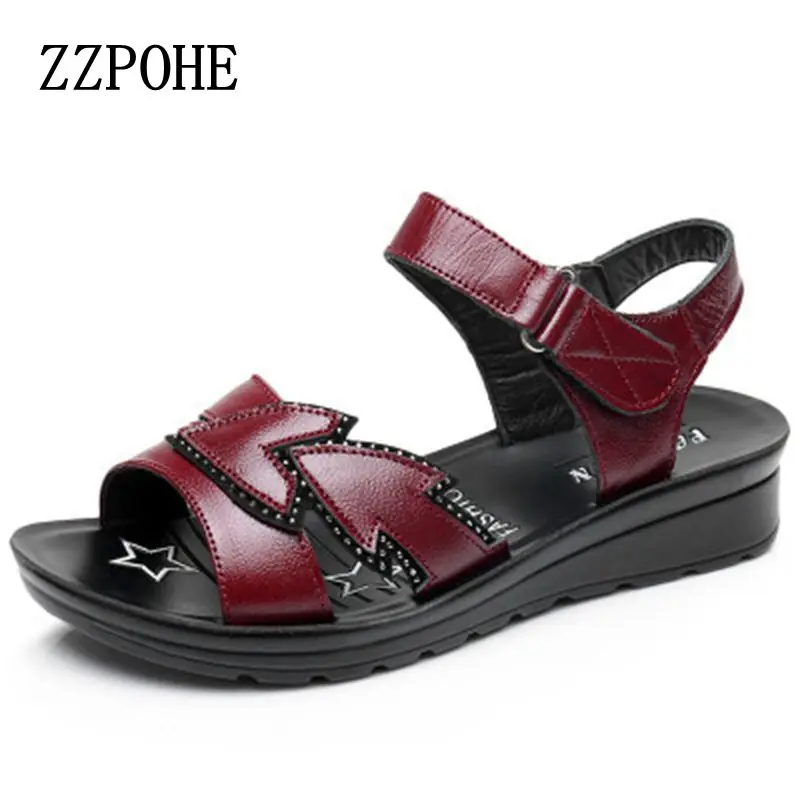 

ZZPOHE 2020 Summer new mother sandals Leather non-slip casual middle-aged soft Women sandals grandmother flat Plus Size sandals