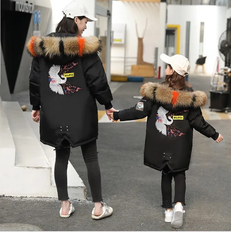 

Children clothes real big fur hooded long coat design embroider down jacket parkas Russia winter clothing overcoat mother girl