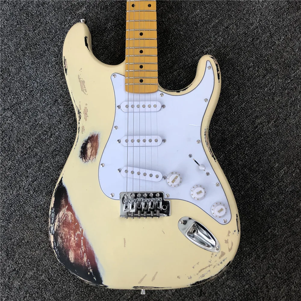

Kaiyun factory custom handmade copy of old SRV ST electric guitars.100% handmade.Beautiful yellow polychromatic electric guitar.