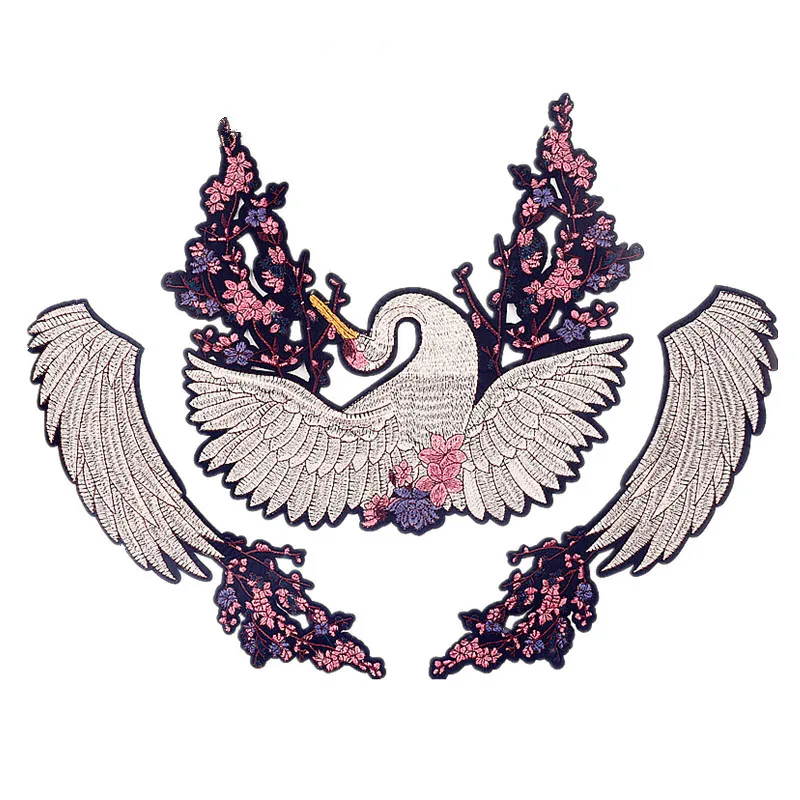 

Cartoon Swan Flowers Wing Patch Vintage Embroidered Applique Fashion Clothing Decoration Sew On Patch Accessories Motif Patch