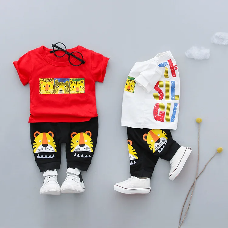 

Catoon Design Baby Boy Clothes Sets T Shirts And Shorts 2 Pcs For Summer