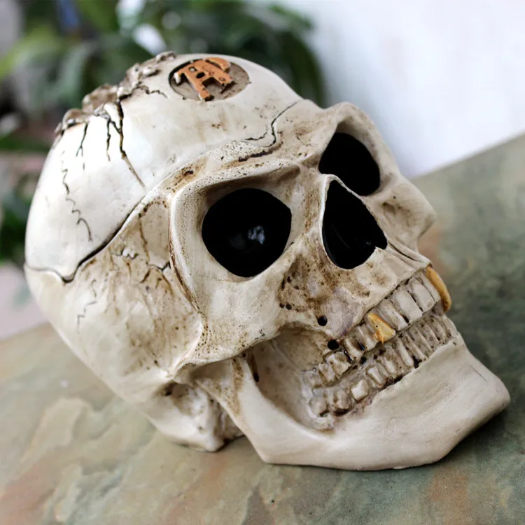 Creative Design Unique Portable Living Room Ashtray for Car interior Home Frame Skull ashtray as gift for friends