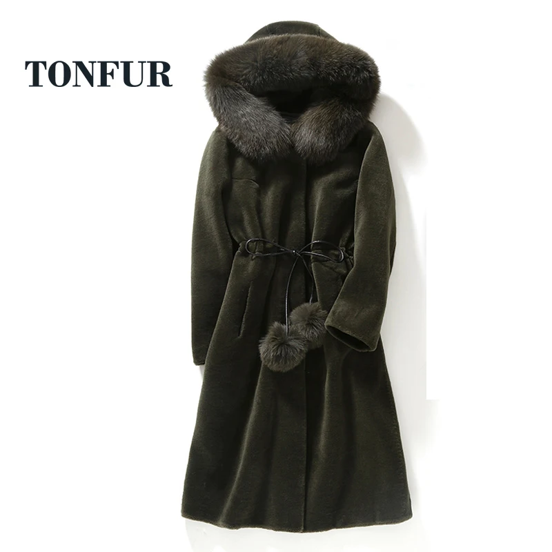 

2019 Factory Price Hot Discount 100% True Sheep Fur Outwear with Natural Genuine Fox Fur Collar Long Coat With Balls TSR149