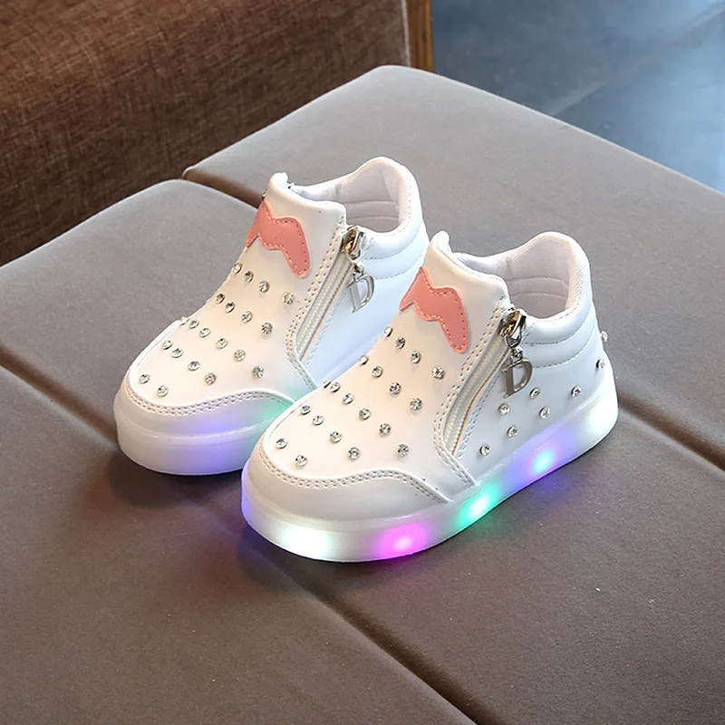 

zhenzhuu glowing Kids Led Shoes For Girl Toddler Girls Sneakers Children Cartoon Sneakers With Light Soft Sports Led Shoes