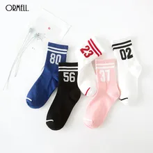 1 Пара Носки Классический Черный Белый Розовый Голубой Солид Number Печатных Носки Моды Качества женщин Носки Спортивные Носки Для женщины